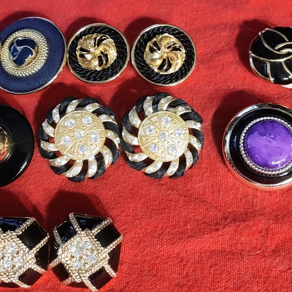 Various pairs of clip-on earrings